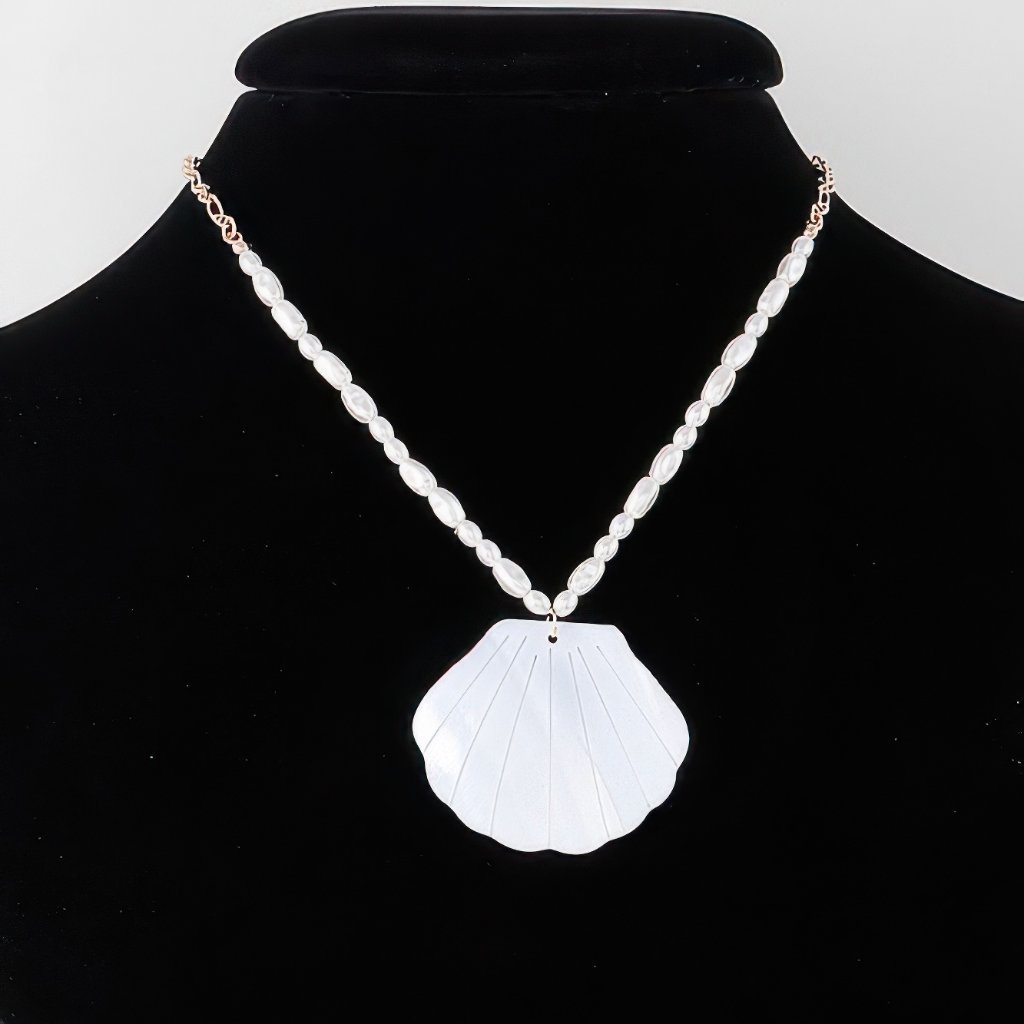 Marbled Seashell Bead Necklace